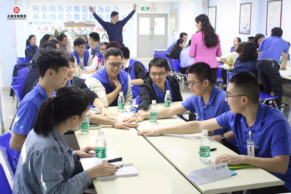 熱烈祝賀德永佳《企業(yè)內(nèi)訓(xùn)師培訓(xùn)TTT》研修課程成功舉辦！