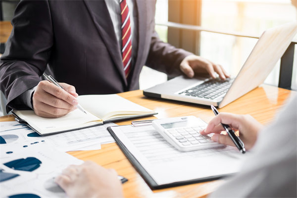 企業(yè)管理之要讓員工跟隨你，保持一致