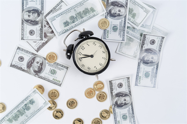 「人力資源管理咨詢」如何管理員工工作時間和休假制度？