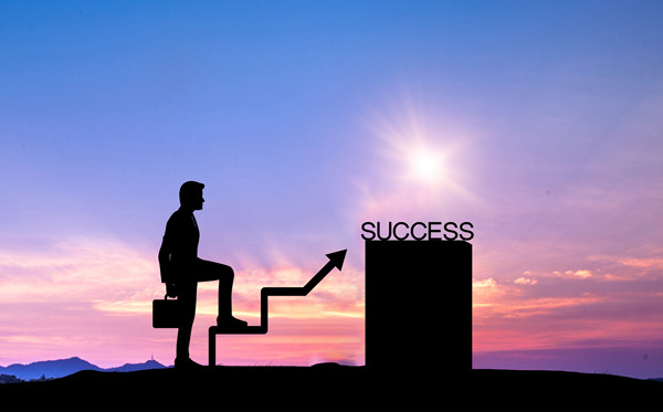 員工培訓(xùn)與發(fā)展：打造高效能團(tuán)隊(duì)的關(guān)鍵！