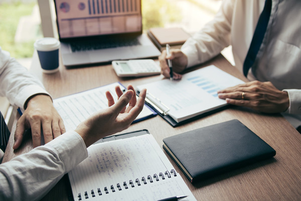 如何評估薪酬體系的可持續(xù)性和競爭力？