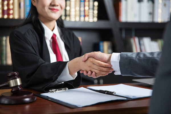 如何建立完善的法務(wù)管理體系防范集團(tuán)風(fēng)險(xiǎn)糾紛？