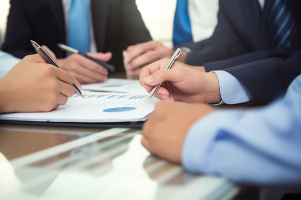 大數(shù)據(jù)與精益生產(chǎn)：利用數(shù)據(jù)分析，實(shí)現(xiàn)精益轉(zhuǎn)型