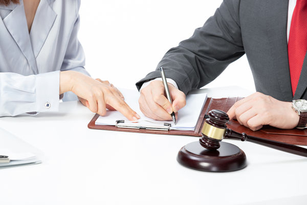 集團(tuán)法務(wù)合規(guī)管控：保障企業(yè)合法權(quán)益，降低法律風(fēng)險(xiǎn)