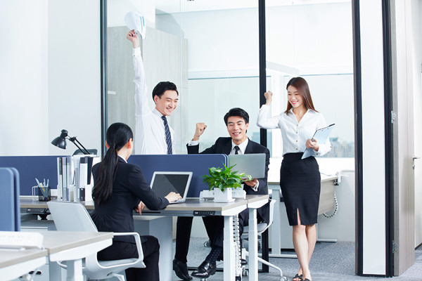 年度經(jīng)營計劃：聚焦核心業(yè)務(wù)，提升核心競爭力