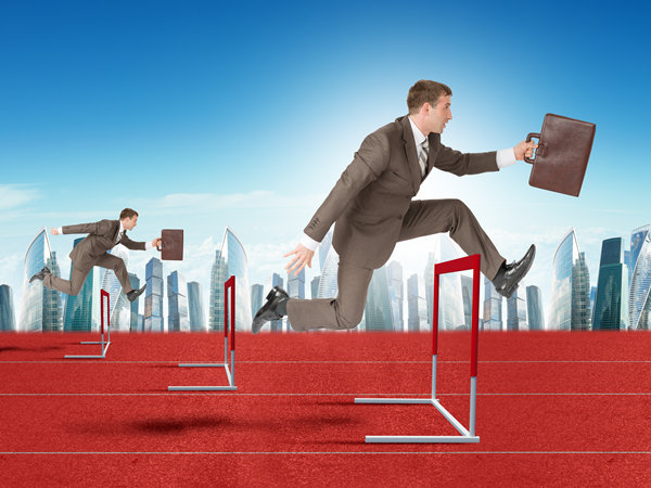 人才引進(jìn)與培養(yǎng)：打造高效人才隊(duì)伍，提升企業(yè)競爭力