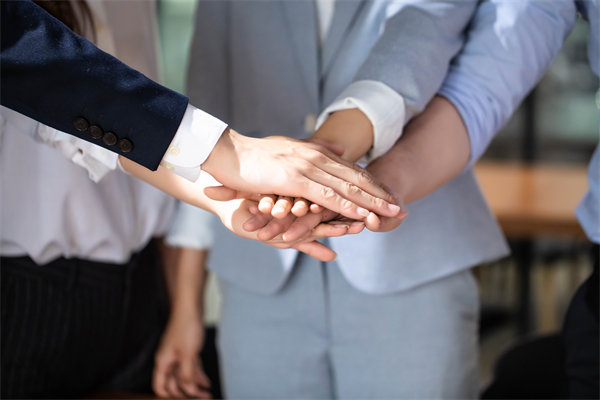 人才是企業(yè)的未來(lái)，人力資源管理成就卓越之路