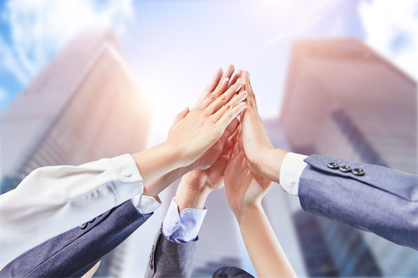 立足企業(yè)實際，制定可行經營計劃，確保企業(yè)穩(wěn)健前行