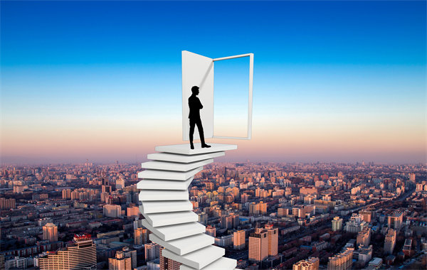 創(chuàng)新組織規(guī)劃模式，構(gòu)建未來導(dǎo)向的企業(yè)發(fā)展藍(lán)圖