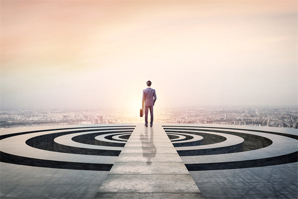 智能制造時代，企業(yè)如何培養(yǎng)跨界融合的復(fù)合型人才？