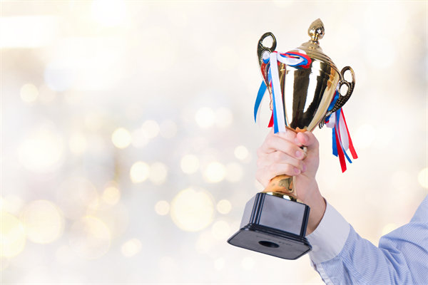 如何構建高效能團隊文化，提升員工歸屬感與滿意度？