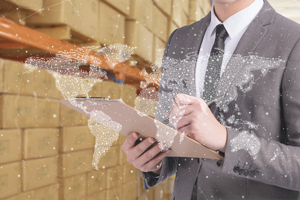 如何優(yōu)化供應鏈以應對突發(fā)市場需求波動？