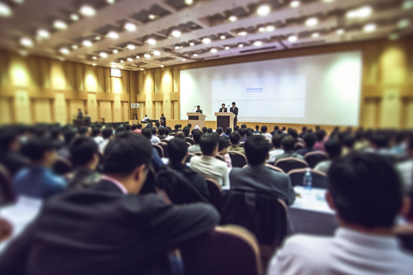 面對人才流失，企業(yè)應采取哪些策略留住關鍵員工？