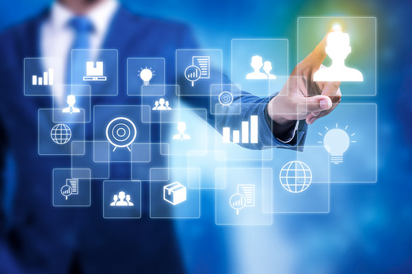 競爭對(duì)手動(dòng)態(tài)如何影響我們的年度經(jīng)營策略布局？