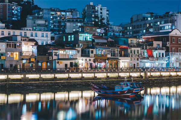 廈門精益生產(chǎn)咨詢公司如何助力企業(yè)實現(xiàn)精益轉(zhuǎn)型？