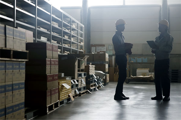 如何通過供應(yīng)鏈咨詢優(yōu)化企業(yè)的庫存管理策略？