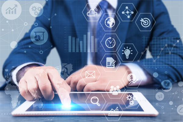 制定年度經(jīng)營(yíng)計(jì)劃時(shí)，如何平衡創(chuàng)新與風(fēng)險(xiǎn)？