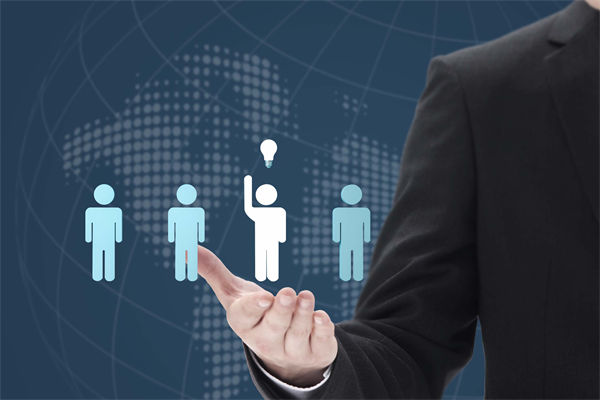 制定年度經(jīng)營(yíng)計(jì)劃時(shí)，如何平衡創(chuàng)新與風(fēng)險(xiǎn)？