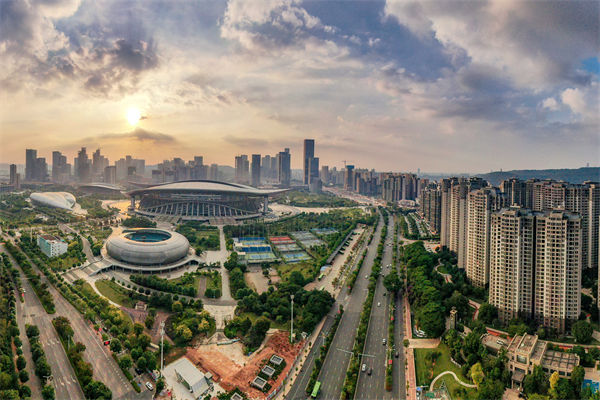 南昌集團(tuán)管控咨詢公司如何強(qiáng)化集團(tuán)集權(quán)與分權(quán)平衡？