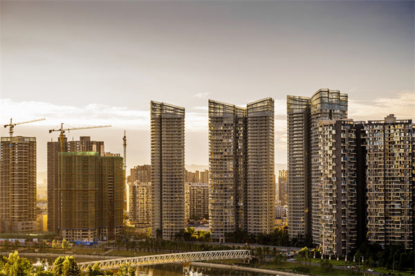 北上廣深樓市集體回暖，對(duì)制造型企業(yè)有何啟示？