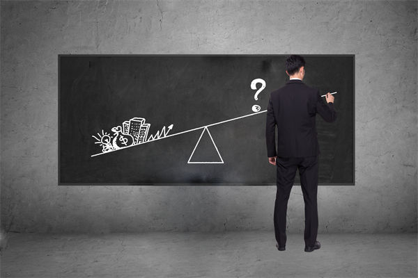 市場(chǎng)不確定，集團(tuán)管控策略應(yīng)如何靈活調(diào)整與應(yīng)對(duì)？