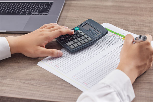 如何構(gòu)建以預(yù)算為核心的企業(yè)文化，促進(jìn)全員參與？