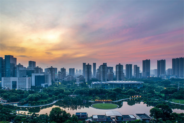 佛山預(yù)算管理咨詢公司如何助力企業(yè)實現(xiàn)預(yù)算精準(zhǔn)控制？