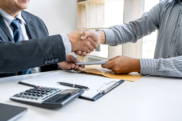 薪酬激勵(lì)形同虛設(shè)，員工缺乏干勁，薪酬管理該如何革新？