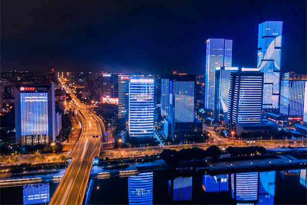 企業(yè)如何借助福州咨詢公司優(yōu)化薪酬結(jié)構(gòu)以激發(fā)員工動力？