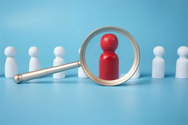 招聘效率低下，人力資源管理如何優(yōu)化流程精準(zhǔn)引才？