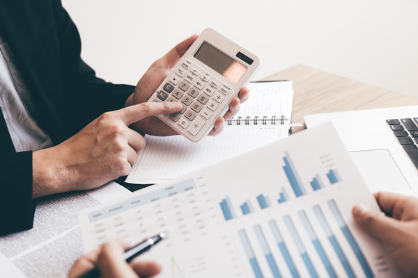 別讓低效預算管理拖垮企業(yè)，突破困境刻不容緩！