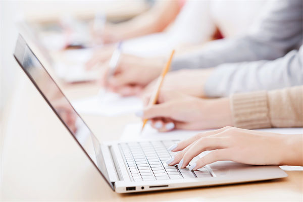 浙江一村有300多位網(wǎng)文作家，這是集成供應鏈管理？