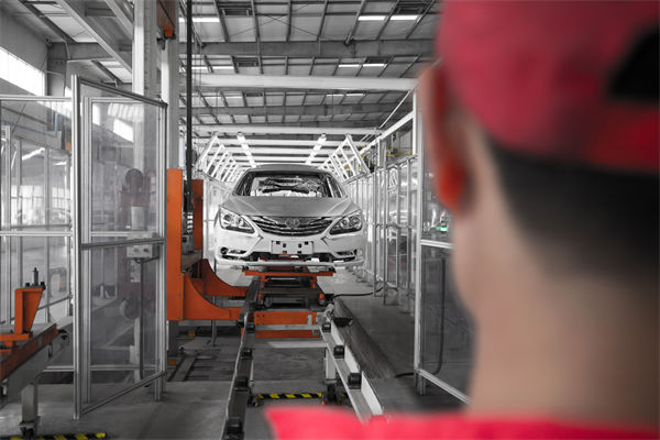 精益生產(chǎn)破除管理積弊，引領(lǐng)制造業(yè)邁向卓越運(yùn)營