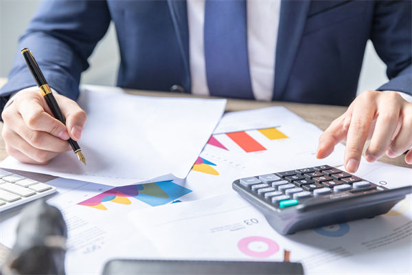 預(yù)算總超支卻無對策，企業(yè)預(yù)算管理如何精準(zhǔn)控成本？