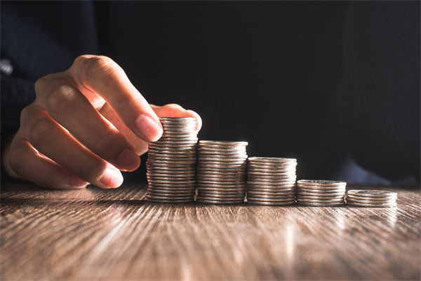 薪酬績效分析：多家大行下調(diào)存款利率，1年期下破1%