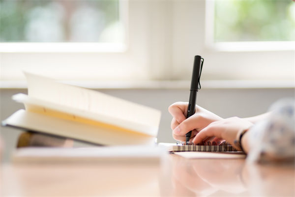 文化管理考核失效，員工參與度低，如何重塑激勵(lì)機(jī)制？