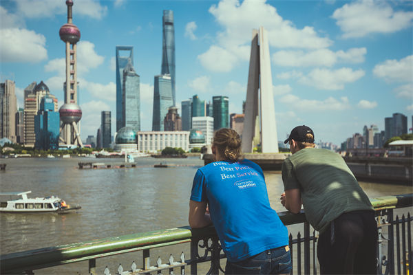 供應(yīng)鏈分析：外國游客“買買買”，中國購更火了