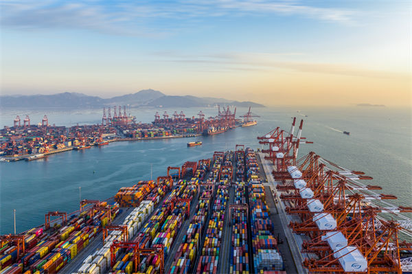 美線貨運訂艙就像“搶票”，制造業(yè)有什么看法？