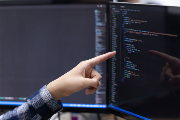 數(shù)據(jù)泛濫成災(zāi)難利用？企業(yè)數(shù)字化轉(zhuǎn)型如何打通任督二脈？