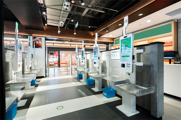 傳統(tǒng)業(yè)務(wù)持續(xù)萎縮，如何用數(shù)字化撕開增長第二曲線？