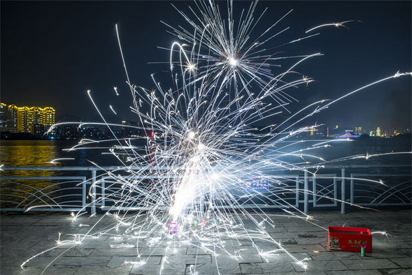 精益生產(chǎn)分析：湖南一花炮廠爆炸，現(xiàn)場升起蘑菇云