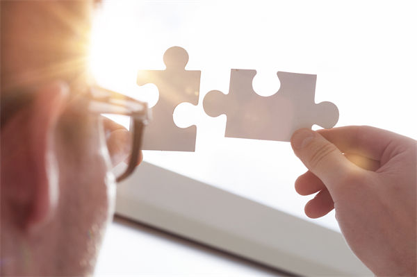 并購三年文化仍割裂，融合策略忽視了哪些隱性沖突？