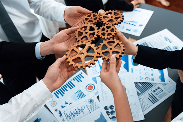 高層標(biāo)榜的文化理念，為何與基層執(zhí)行完全兩張皮？