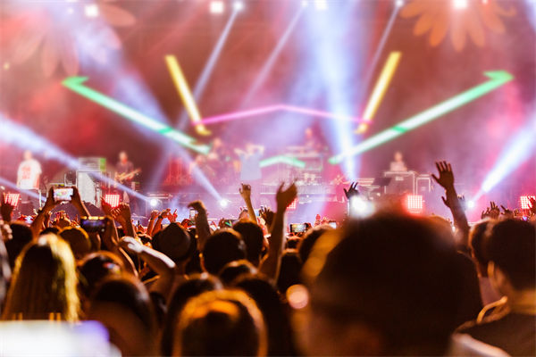 大數(shù)據(jù)賦能營銷管理，精準(zhǔn)決策，助力企業(yè)騰飛！