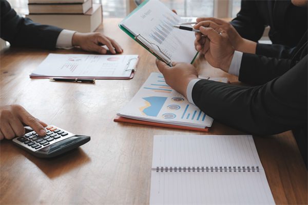 集團(tuán)財(cái)務(wù)管控松散資金濫用，集中風(fēng)控體系如何搭建？