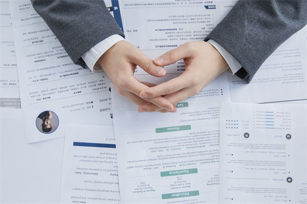 招聘流程看似高效規(guī)范，招來的人卻總是與需求錯位？