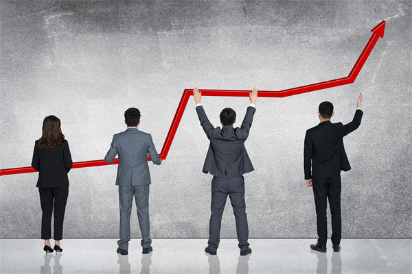 薪酬體系建了又改，管理為何總跟不上戰(zhàn)略步伐？