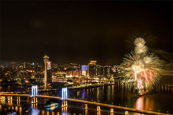 生產(chǎn)浪費(fèi)多效率難提，珠海精益生產(chǎn)咨詢公司有何精簡招？