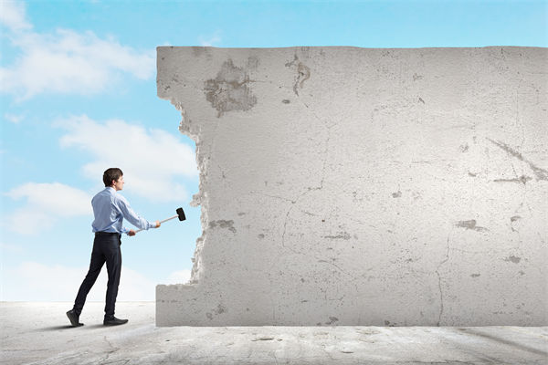 部門壁壘固化協(xié)作失靈，戰(zhàn)略推進處處受阻怎么解？