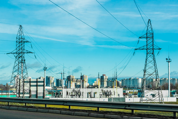 電氣行業(yè)年度經(jīng)營(yíng)計(jì)劃咨詢公司哪家好，高低壓設(shè)備產(chǎn)能怎優(yōu)化？